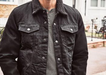 Men&rsquo;s Sweat Shirts, Jackets & Coats available at