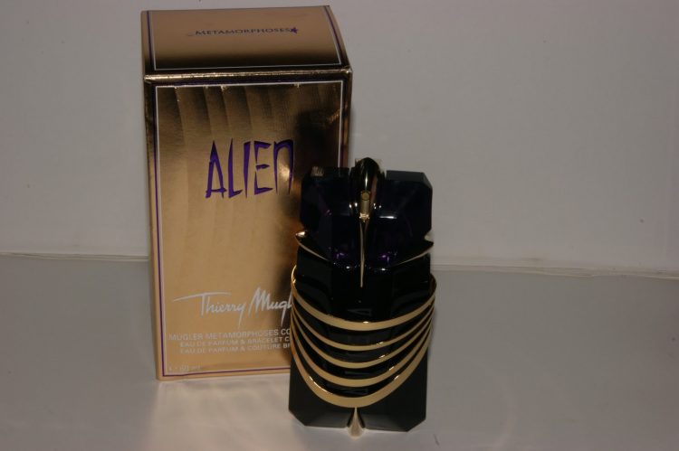 Shop your beautiful fragrance Angel Nova | Alien Goddess | Grey Vetiver at