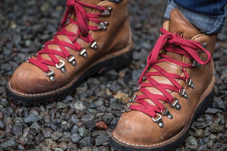 Choose your beautiful leather shoes at