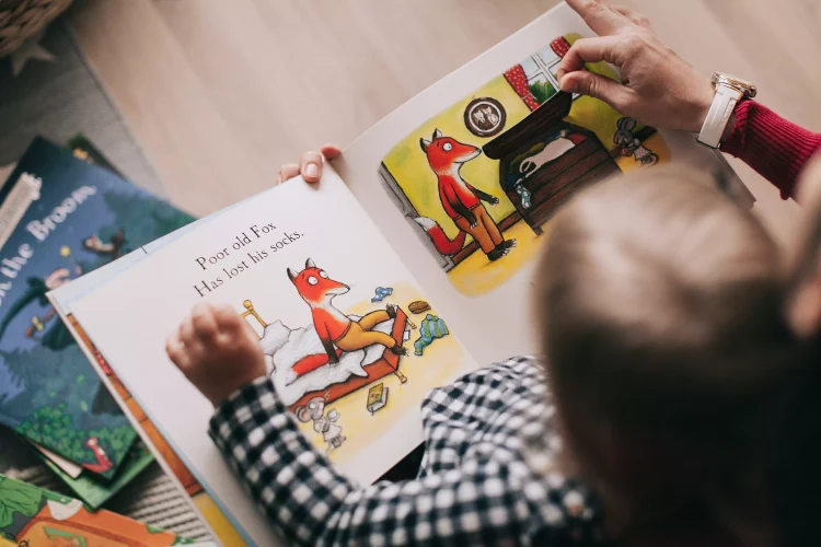 Enjoy reading interesting and beautiful collections of children’s books at