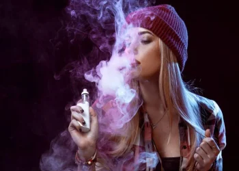 If you want a vaping experience that blends alluring fragrances and tasty flavours, try our