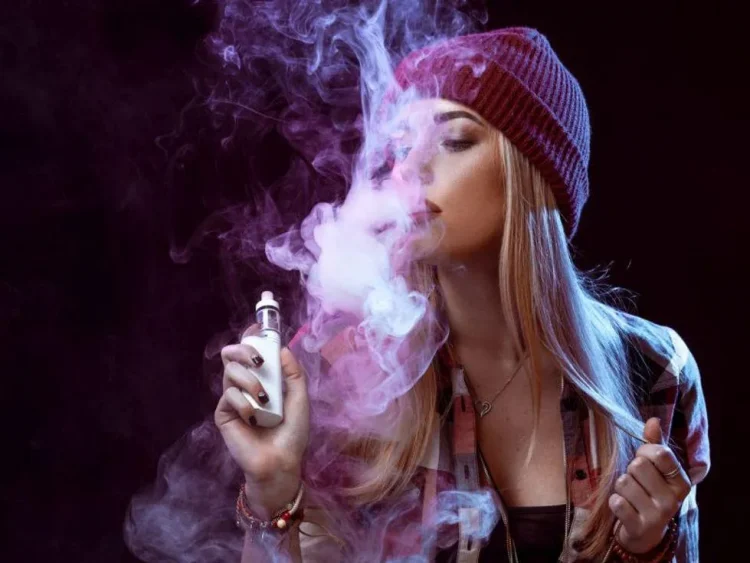 If you want a vaping experience that blends alluring fragrances and tasty flavours, try our