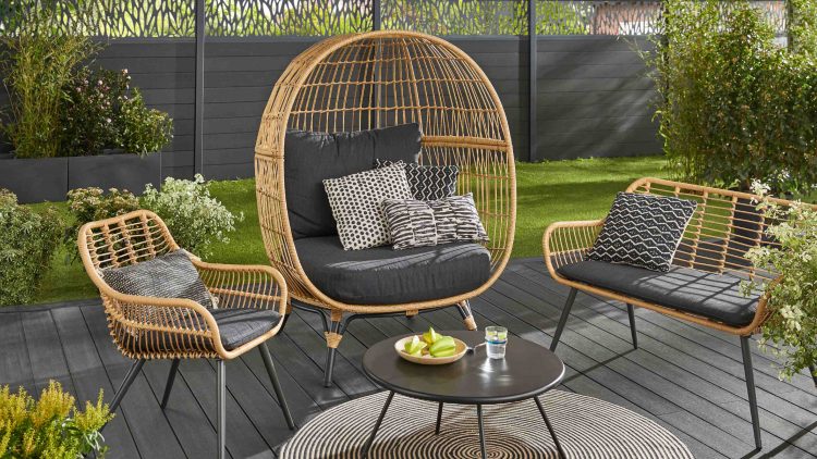 Things you would need to make your house and garden look complete and flawless