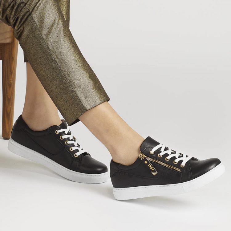 Lace-Up shoes offer joint support and stability –