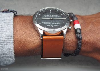 It looks like a watch and works like a smartwatch –