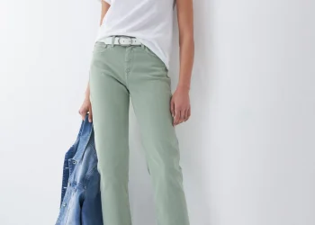 When I’m relaxed, jeans and a shirt are my uniform –