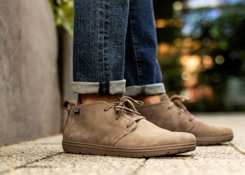 I like boots that are comfortable. Better for fit and touch as well –