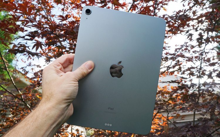 I love my paper and ink, but I see the benefits of the iPad and Apple Pencil –