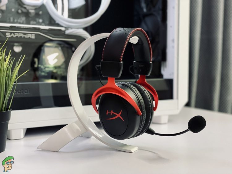 HyperX generates virtual 7.1 surround sound with distance and depth to enhance your gaming, movie or music experience –