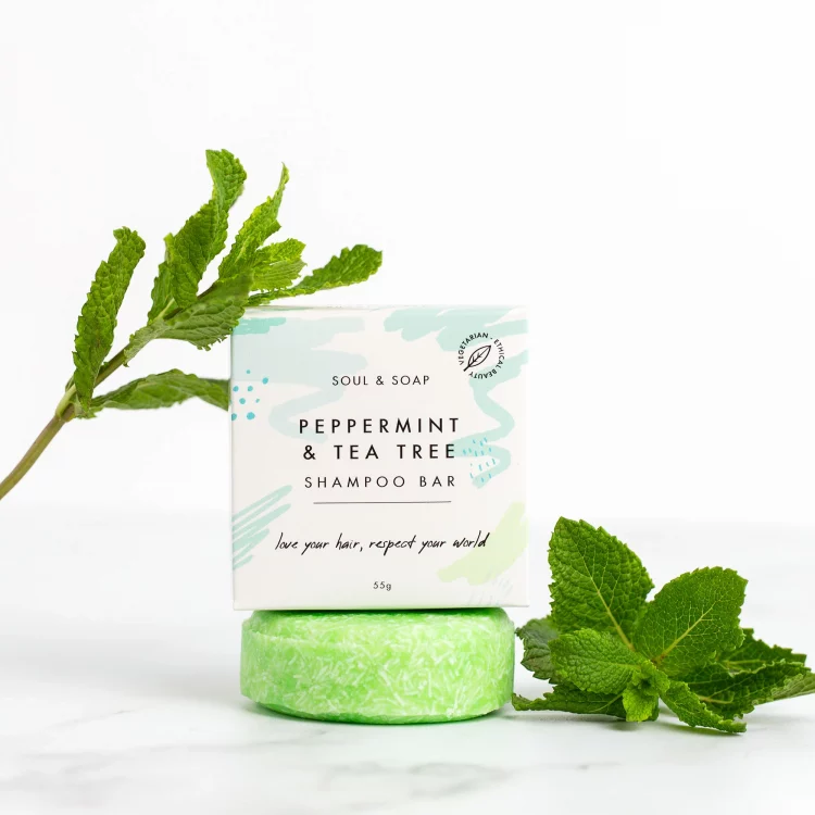 Mint reaches the deep end pores of the scalp and takes out the dirt. –