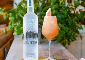Belvedere Vodka contains no additives in accordance with the legal regulations of Polish Vodka –