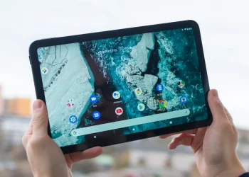 Tablet make excellent portable entertainment systems –
