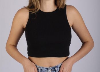 Crop tops are designed to accentuate the midriff region of the wearer