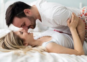 Using sprays to have a healthy relationship –