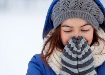 Winter gloves are used for protection in cold conditions and environments