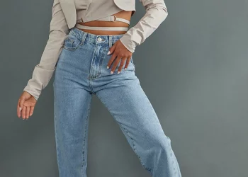 I’m more of a jeans and T-shirt kind of girl