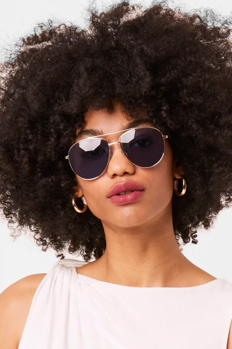 Aviator sunglasses are practical and do help to protect your eyes from the sun