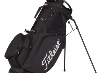 Hybrid 14 StaDry™ bag provides waterproof protection whilst also being extremely versatile, spacious and convenient