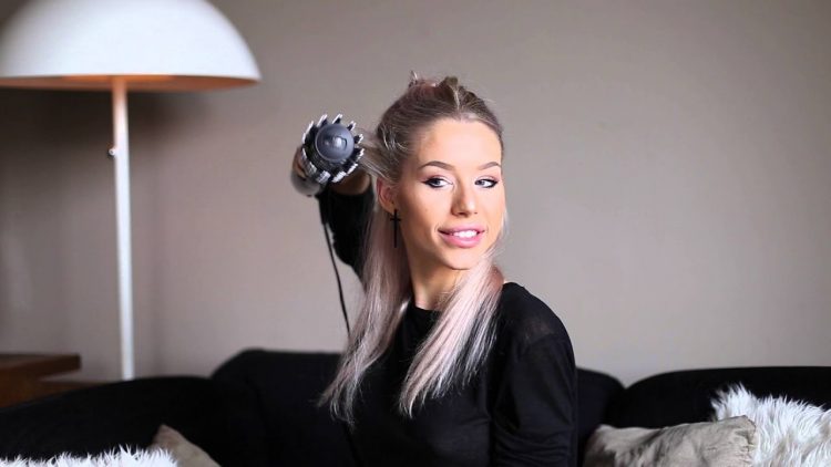 Volume pre-stylers can be used to add structure to fine hair or tighten and define curly hair