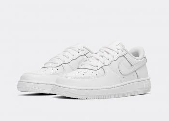 It is the first of the Nike shoes to have a full length air sole, bringing you ultimate comfort and support, as well as that extra fashion edge
