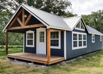 Sheds are used to store home and garden tools and equipment such as lawn tractors, and gardening supplies