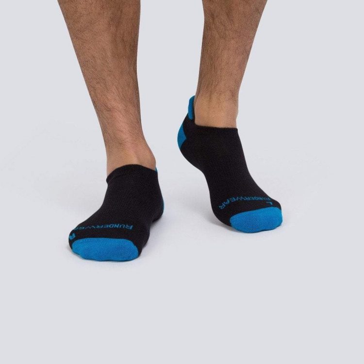Anti-blister running socks are designed with moisture-wicking fabric that keeps your feet comfortable during walking or running