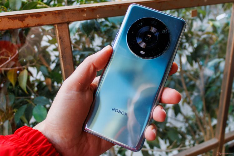 With a powerful processor, good camera and fast charging, the Honor Magic 4 Pro has a lot to offer