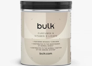 Take advantage of our Curcumin & Vitamin D mix, which boosts your overall musculoskeletal health and performance
