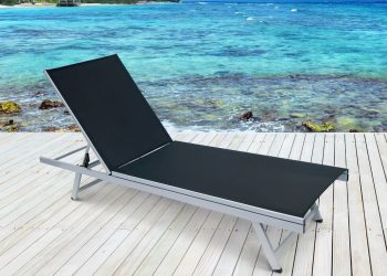Single, double or multi-seats, sun loungers are renowned for their comfort, resistance to wear and striking aesthetic impact