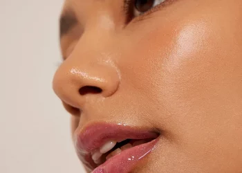 Shimmer lipstick is a kind of lipstick that creates a shimmery finish on the lips when it is applied