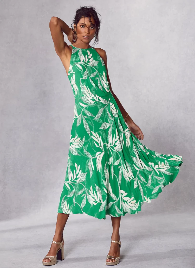 Midi dresses can enhance a woman’s appearance and self-confidence by making her feel more comfortable, lovely, attractive, and at ease