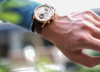 Wearing a watch shows you are a responsible and organized person