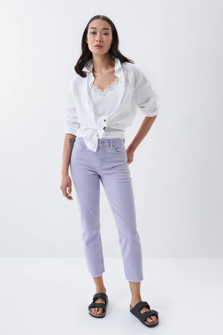 Cropped jeans are denim pants with a hemline just above the ankle
