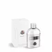 Versace Pour Homme is a masculine cologne that features an Aromatic Fougere base