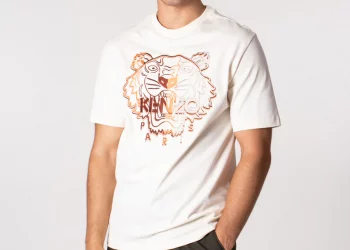 A relaxed fit is looser than a regular fit and are often quite baggy