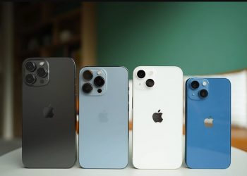 What is the main use of smartphones?