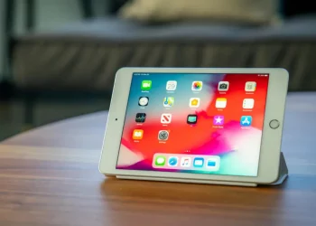 What are the features of iPad Mini 5?