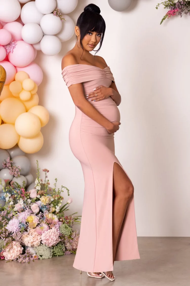 Get Some Relaxed Maxi Dresses for Pregnancy