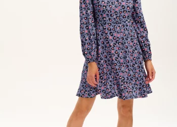 What is it about shirt dresses that makes them so common?