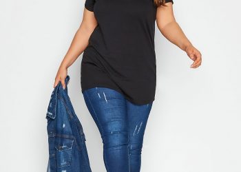 The Longline T-shirt Trend of 2022: All you Need to Know