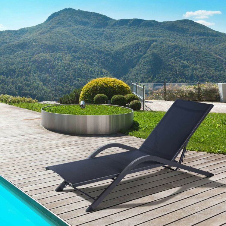 Why Sun Loungers Are Perfect Relaxation At Home?