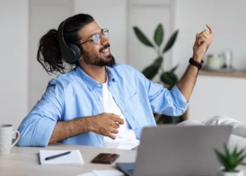 How Durable Are JVC Headphones?
