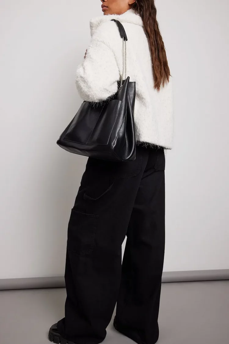 Why do Women Love Handbags so much?