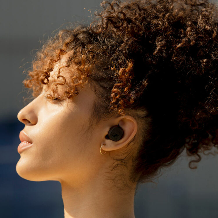 Here Are the Top 5 Factors to Consider Before Purchasing Wireless Earbuds