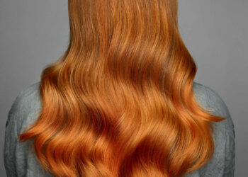 What does a hair conditioner do?