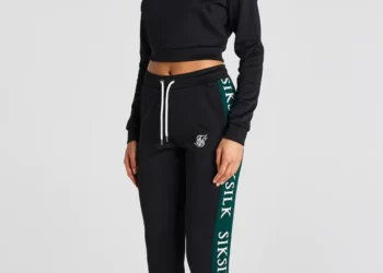 Save up to 20% on a Wide Variety of Womenswear at Siksilk