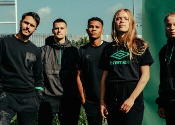 Holen Sie sich Ihre Lieblings-T-Shirts im SV Werder Bremen Fanshop