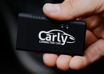 Save Upto 2000€ Per Year on Car Maintenance with Carly OBD2 Scanner