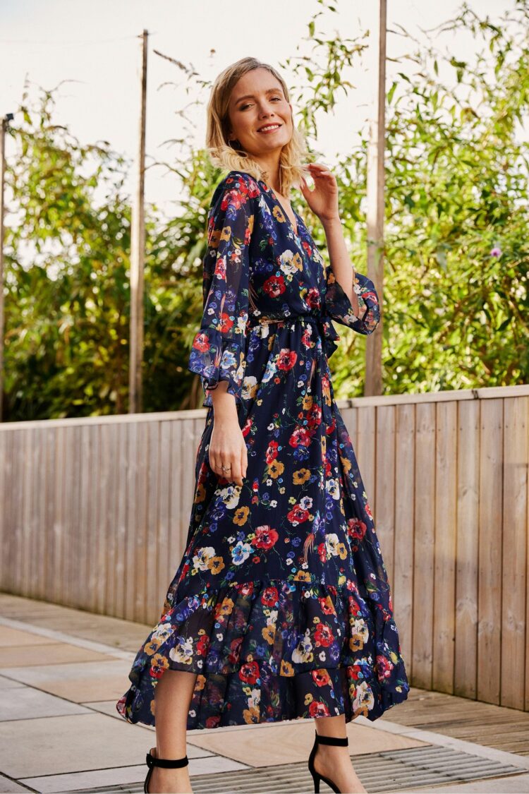 The YUMI online shop has all the dresses you could ever want