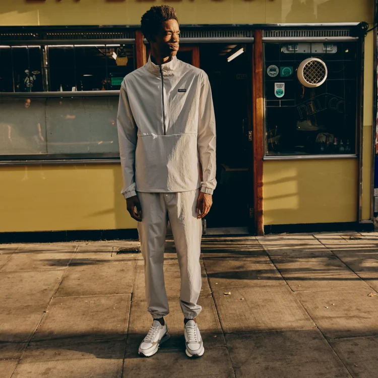 These 5 Pairs of Cargo Pants Are Always In Style